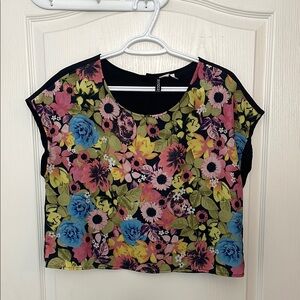 Floral Women's Top - Multicolor